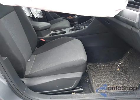 2021 Volkswagen Jetta 1.4T R-Line/1.4T S z USA, uszkodzony, nr VIN 3VWN57BU6MM014534